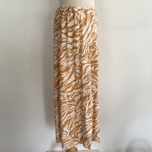 Midnight Sky Cotton/Linen/Rayon tiered button front tiger print maxi skirt XL - Picture 3 of 7